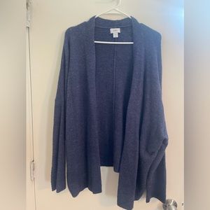 Navy cardigan 💙